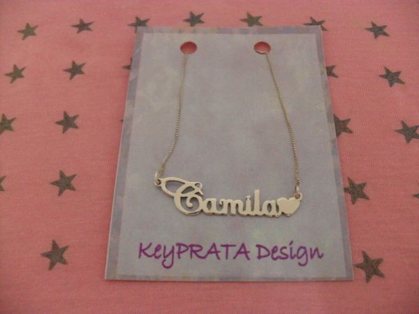 Colar com nome